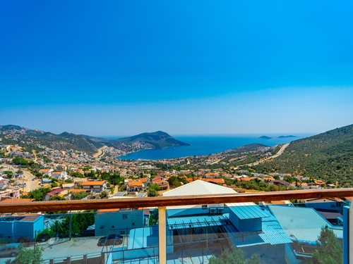  gece  -  Kasım
  | Kalkan Akbel'de Eşsiz Deniz Manzaralı Geniş Aile Villası